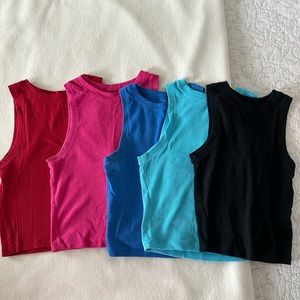 Hollister lot of small ribbed tanks